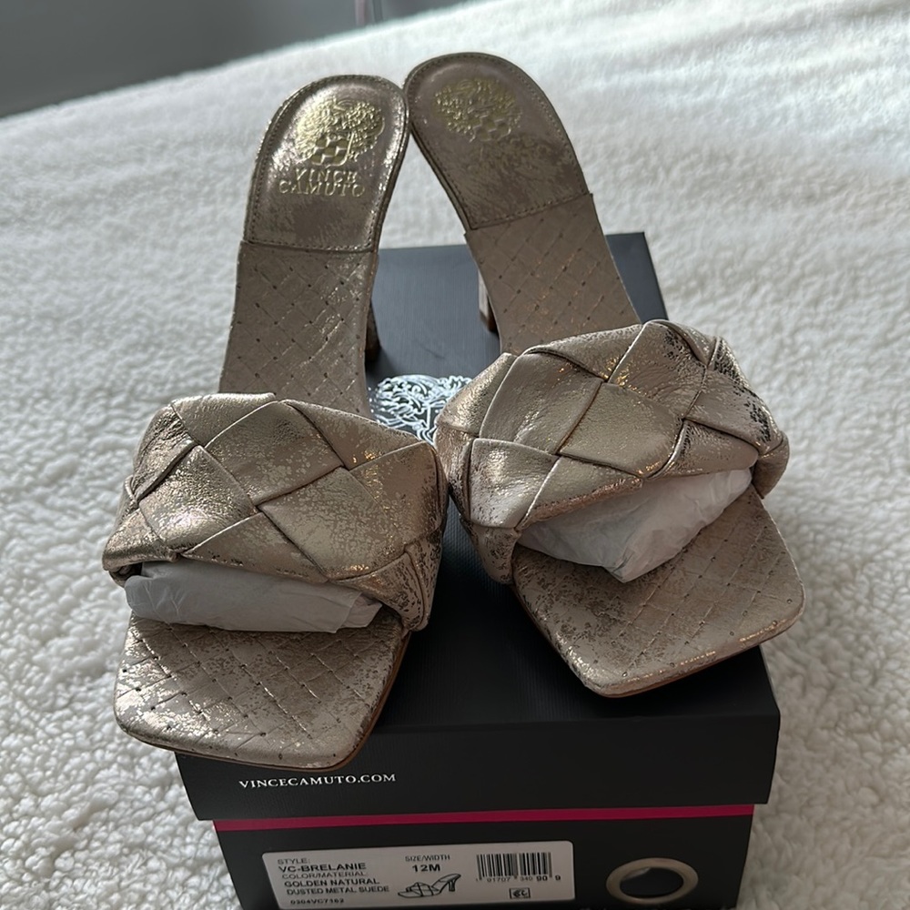Brand new Vince Camuto Brelanie heel sandals. size 12 M